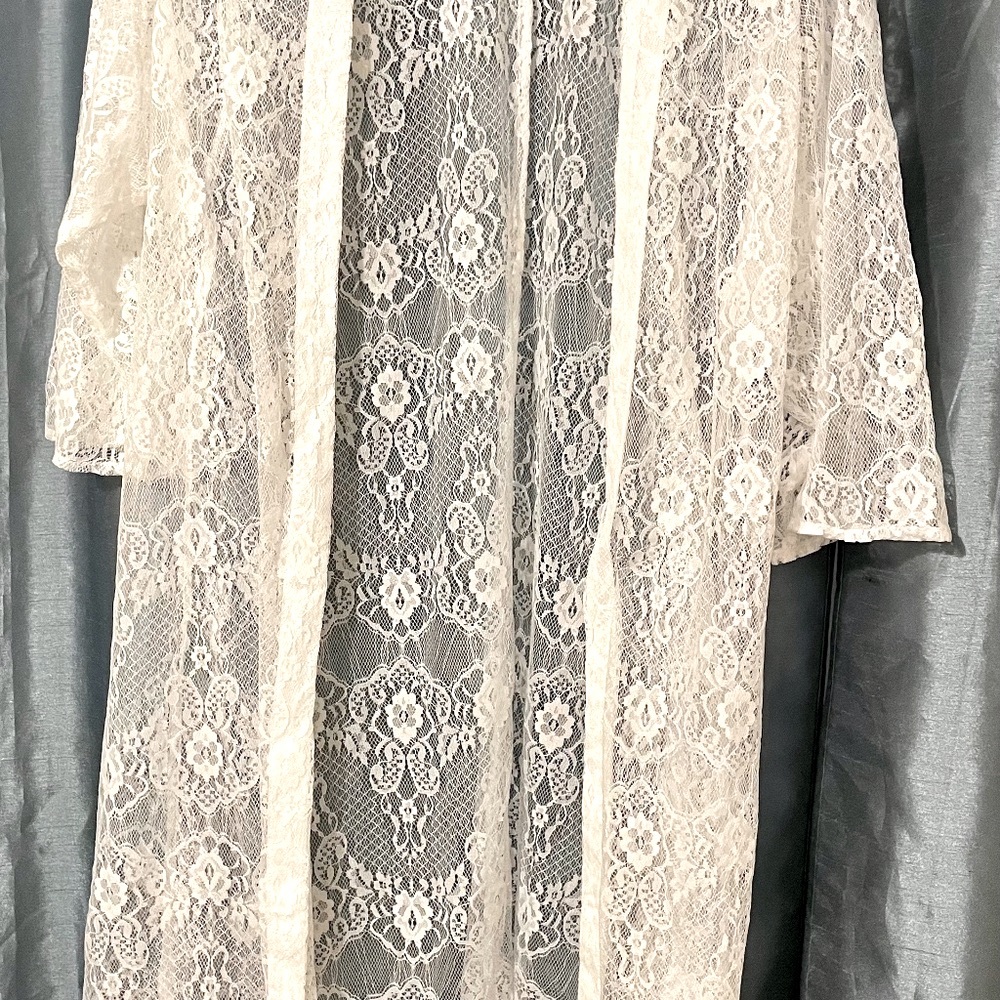EXPRESS Lace Cardigan/ Coverup/ Duster M/L White NWT